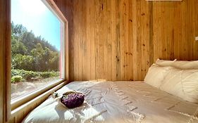 Nativo Natureza Pink Wood Cabin